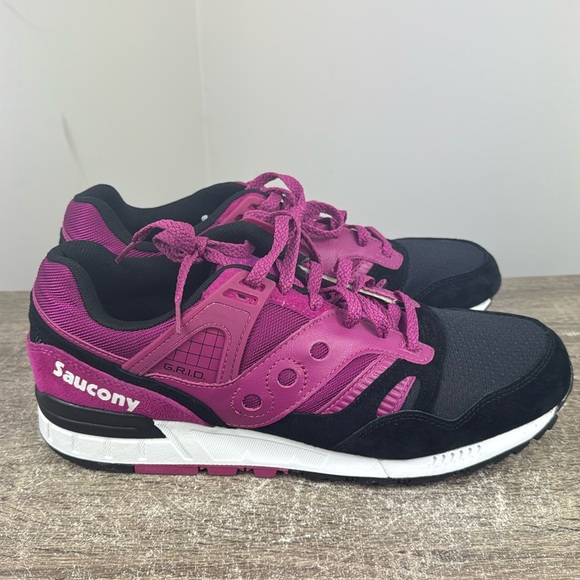 Saucony Other - Saucony grid black purple mens 11.5 casual running 2016